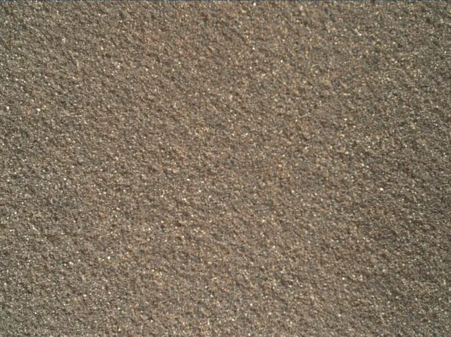 Sol 2025: Mars Hand Lens Imager (MAHLI)