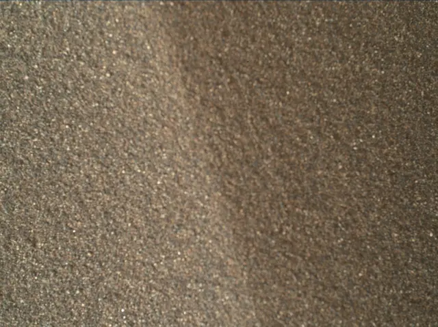 Sol 2025: Mars Hand Lens Imager (MAHLI)