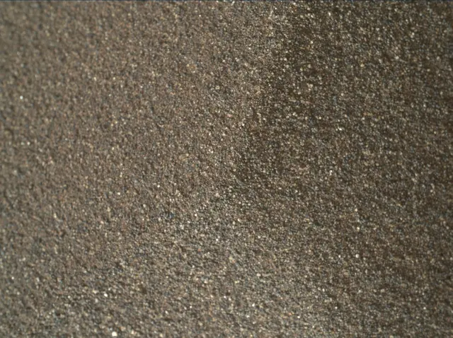 Sol 2025: Mars Hand Lens Imager (MAHLI)