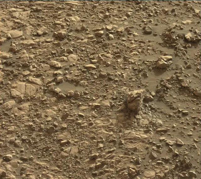 Sol 2027: Mast Camera (Mastcam)