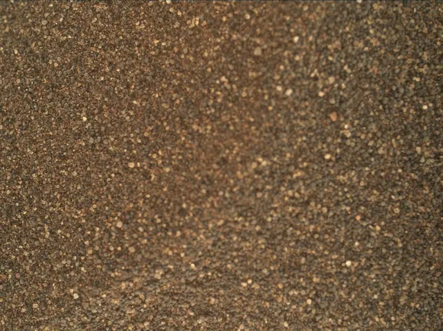 Sol 2027: Mars Hand Lens Imager (MAHLI)