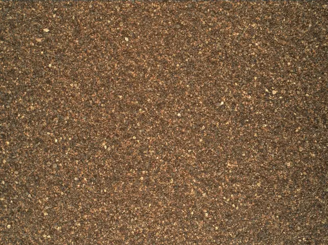 Sol 2027: Mars Hand Lens Imager (MAHLI)