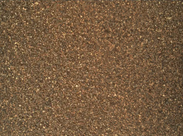 Sol 2027: Mars Hand Lens Imager (MAHLI)