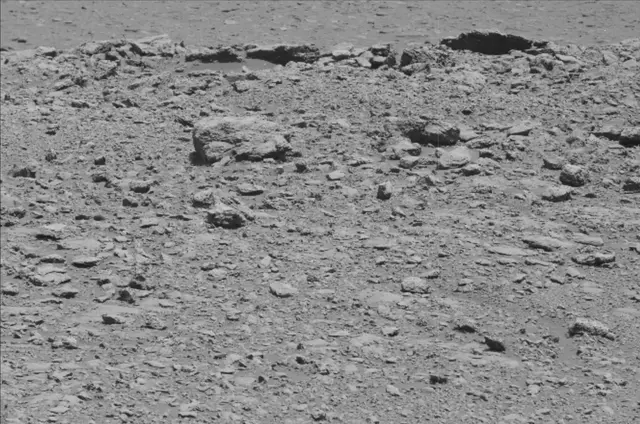Sol 2029: Mast Camera (Mastcam)