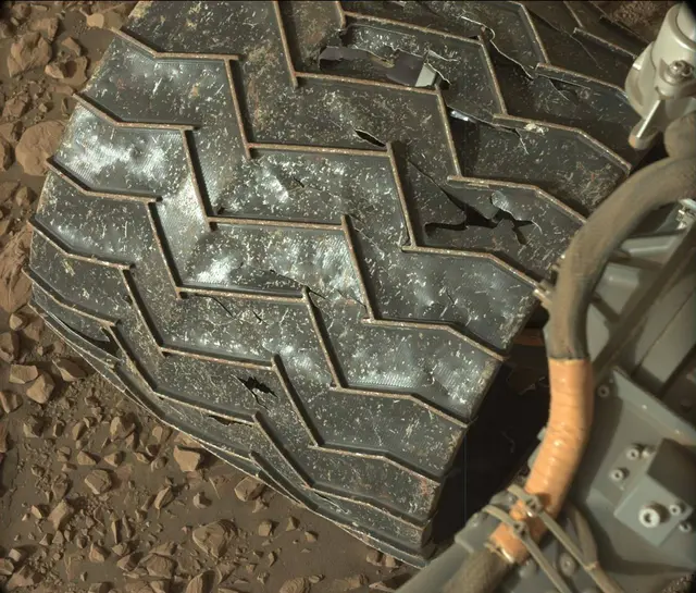 Sol 2029: Mast Camera (Mastcam)