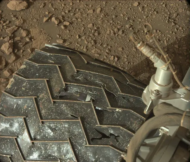 Sol 2029: Mast Camera (Mastcam)