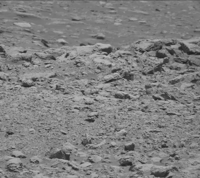 Sol 2029: Mast Camera (Mastcam)