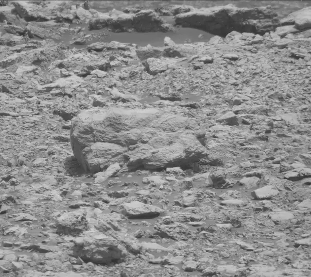 Sol 2029: Mast Camera (Mastcam)
