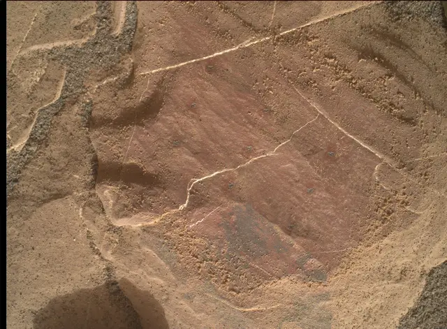 Sol 2029: Mars Hand Lens Imager (MAHLI)
