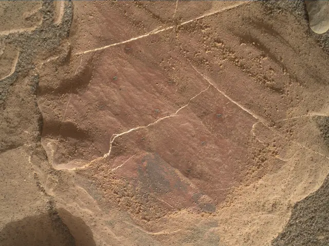 Sol 2029: Mars Hand Lens Imager (MAHLI)