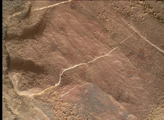 Sol 2029: Mars Hand Lens Imager (MAHLI)