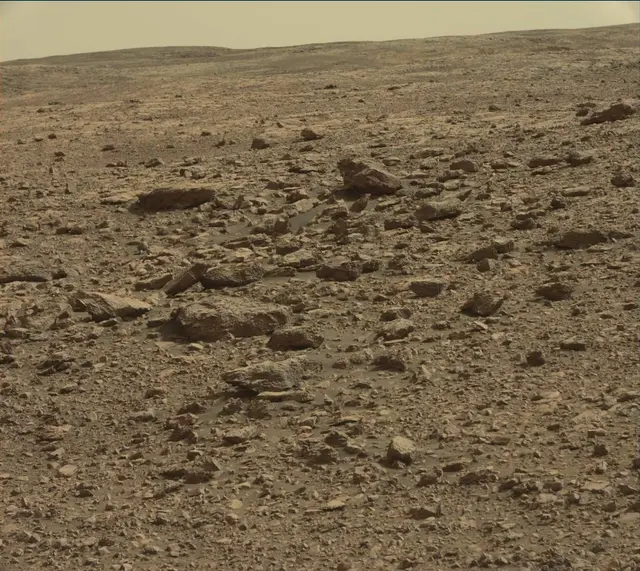 Sol 2032: Mast Camera (Mastcam)