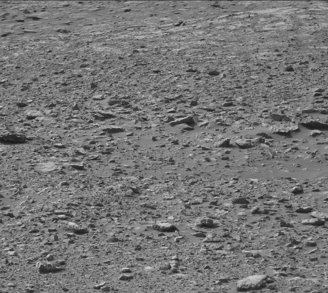 Sol 2032: Mast Camera (Mastcam)