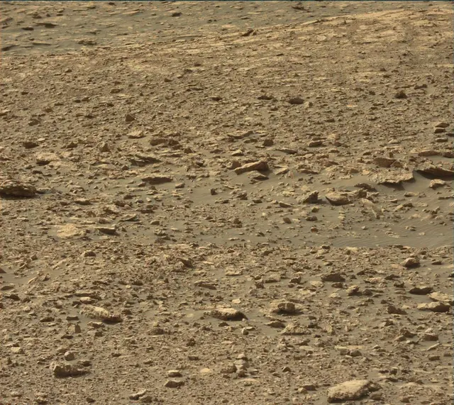 Sol 2032: Mast Camera (Mastcam)