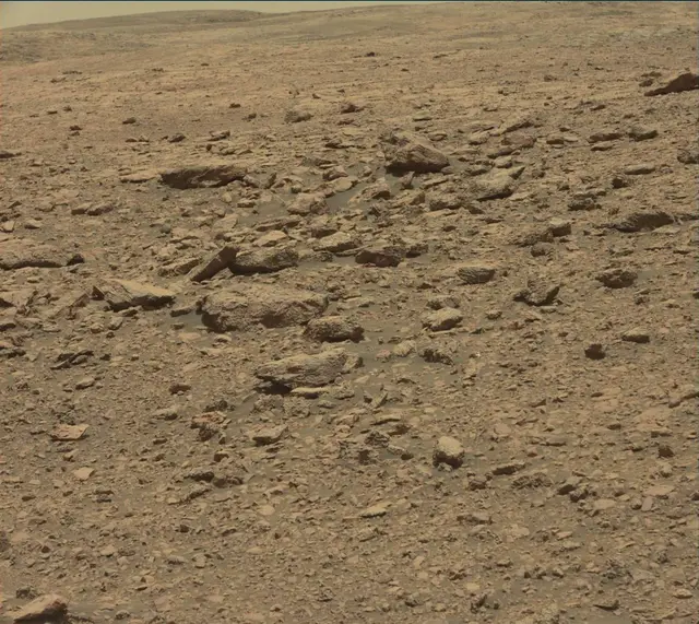 Sol 2034: Mast Camera (Mastcam)