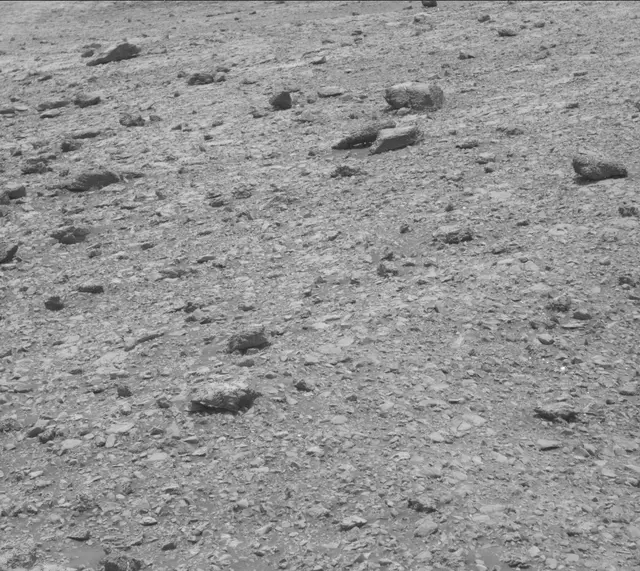 Sol 2034: Mast Camera (Mastcam)