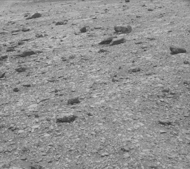 Sol 2034: Mast Camera (Mastcam)