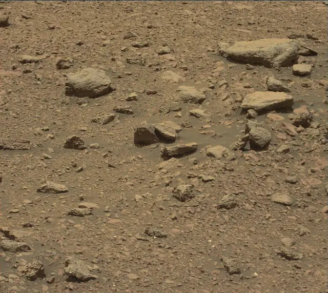 Sol 2034: Mast Camera (Mastcam)