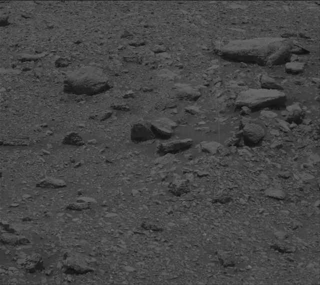 Sol 2034: Mast Camera (Mastcam)