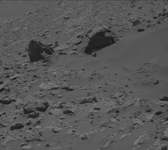 Sol 2034: Mast Camera (Mastcam)