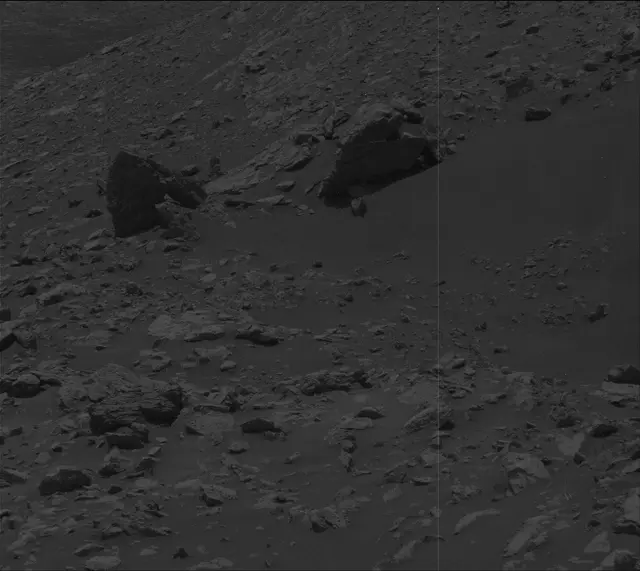 Sol 2034: Mast Camera (Mastcam)