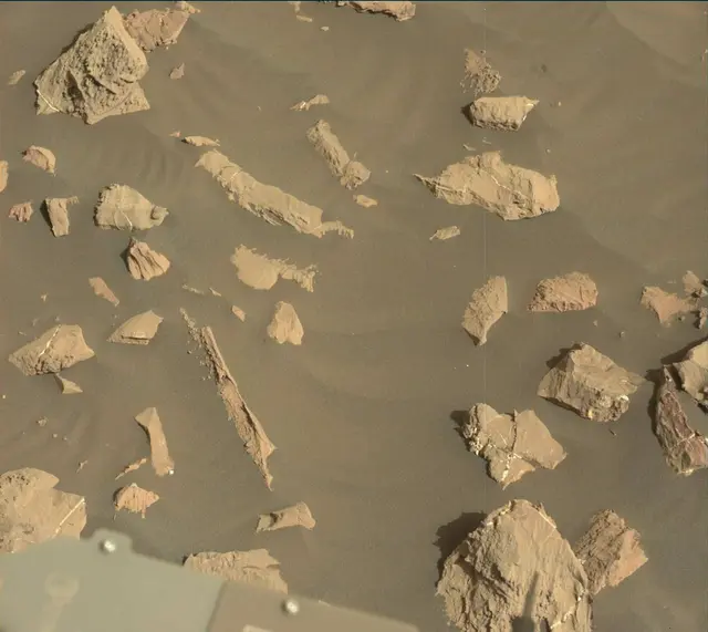 Sol 2034: Mast Camera (Mastcam)