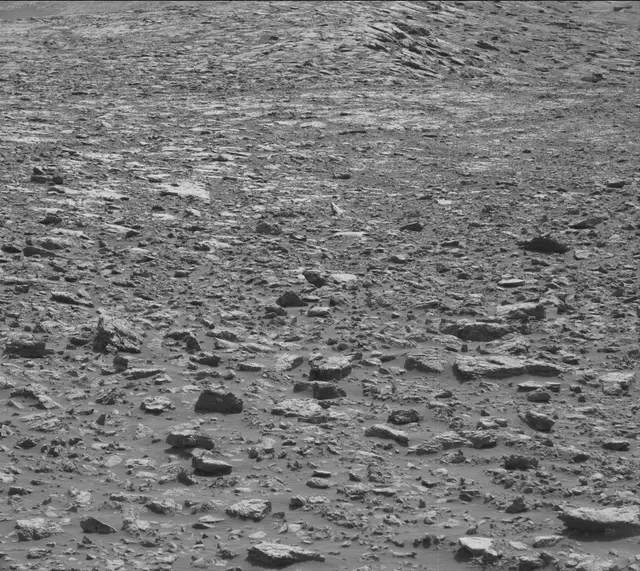 Sol 2034: Mast Camera (Mastcam)