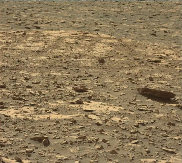 Sol 2034: Mast Camera (Mastcam)