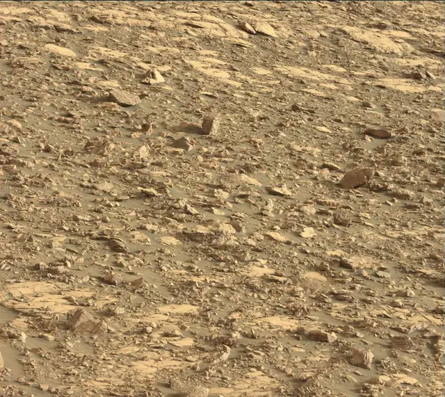 Sol 2036: Mast Camera (Mastcam)