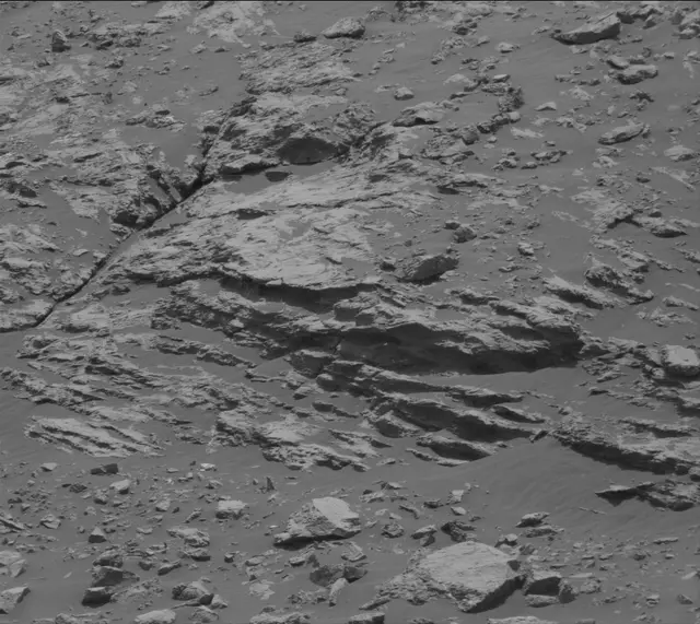 Sol 2036: Mast Camera (Mastcam)