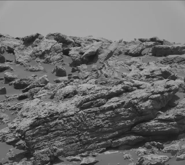 Sol 2036: Mast Camera (Mastcam)