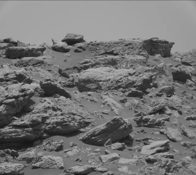Sol 2036: Mast Camera (Mastcam)