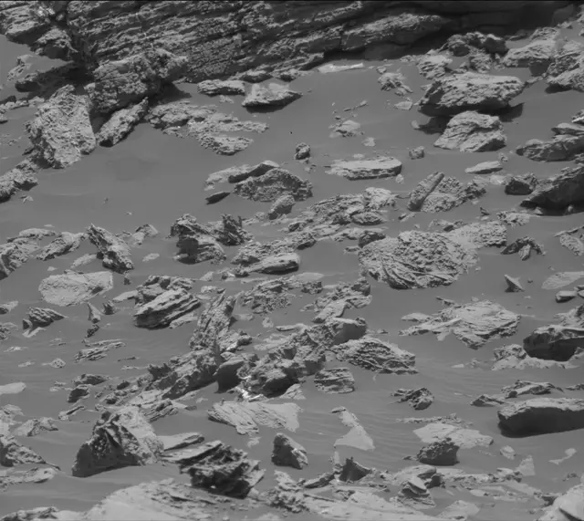 Sol 2036: Mast Camera (Mastcam)