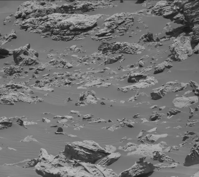 Sol 2036: Mast Camera (Mastcam)