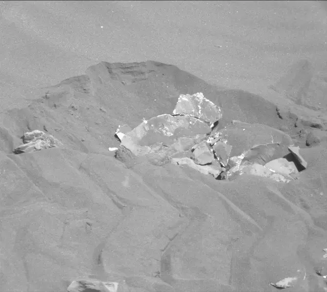Sol 2036: Mast Camera (Mastcam)