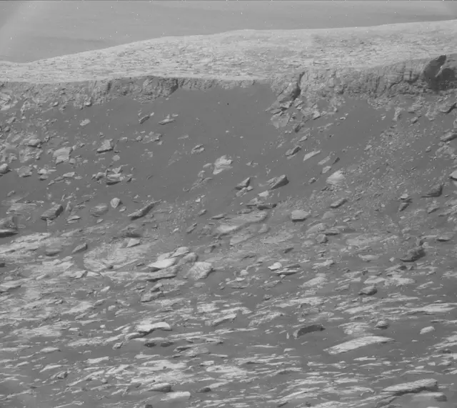 Sol 2038: Mast Camera (Mastcam)
