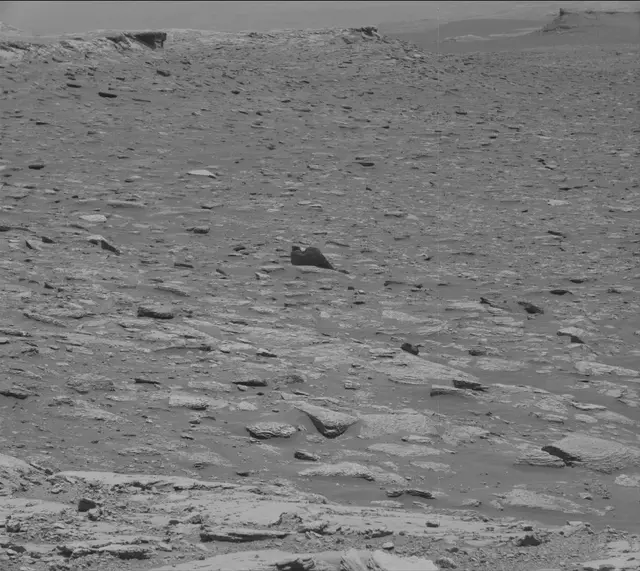 Sol 2039: Mast Camera (Mastcam)