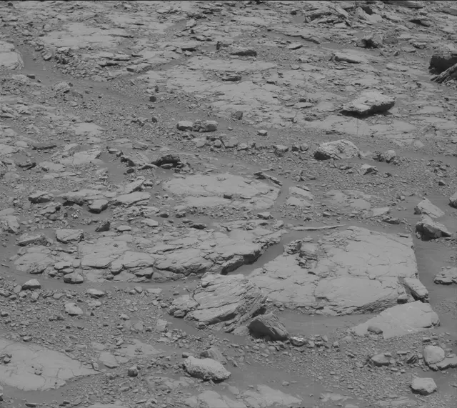 Sol 2039: Mast Camera (Mastcam)