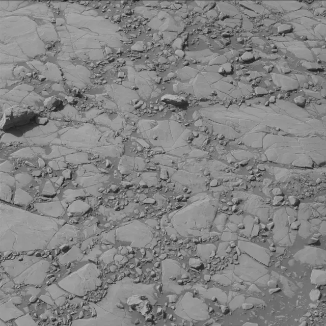 Sol 2039: Mast Camera (Mastcam)