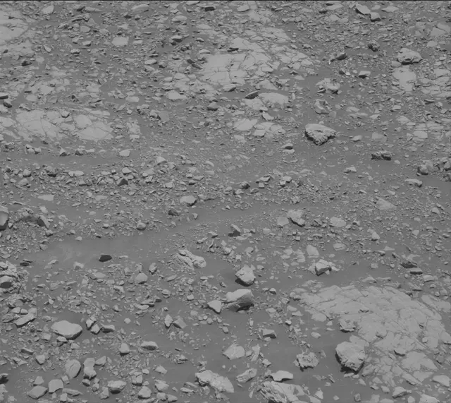 Sol 2040: Mast Camera (Mastcam)