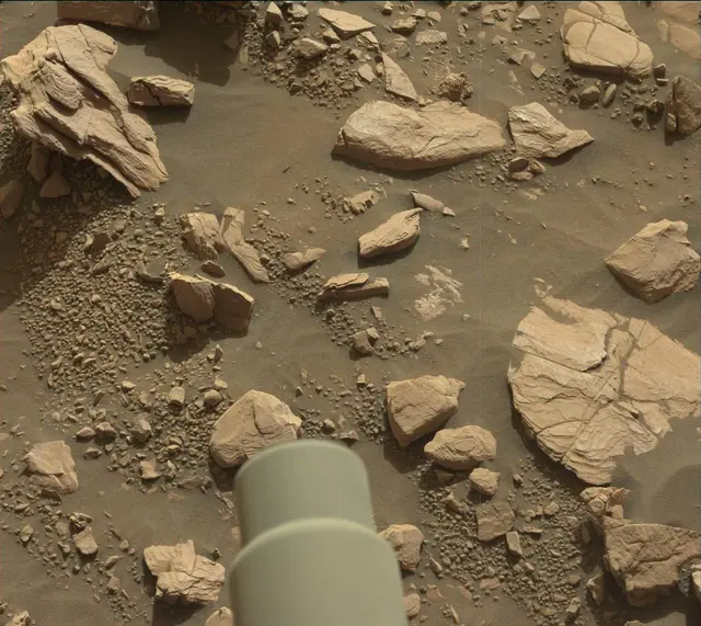 Sol 2040: Mast Camera (Mastcam)