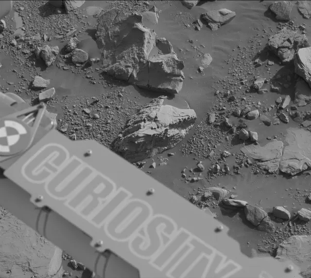 Sol 2040: Mast Camera (Mastcam)