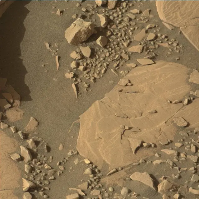 Sol 2040: Mast Camera (Mastcam)