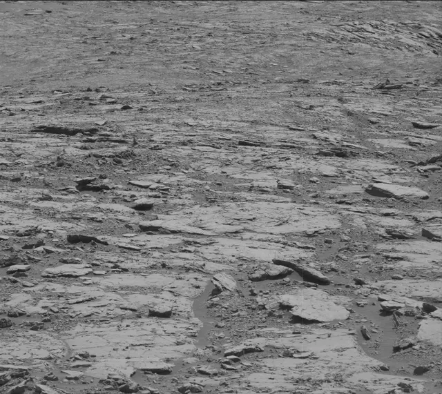 Sol 2041: Mast Camera (Mastcam)