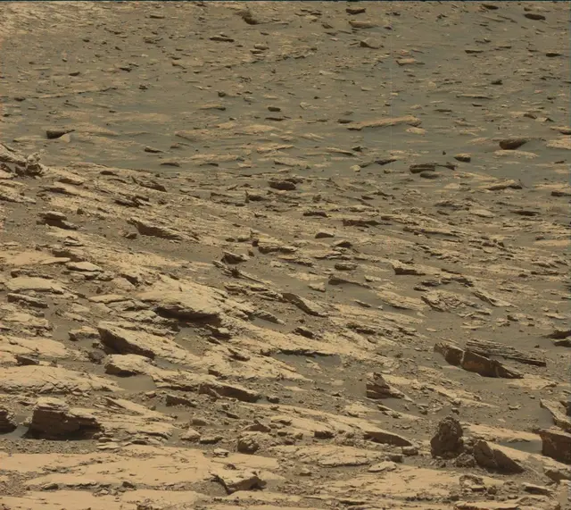 Sol 2041: Mast Camera (Mastcam)