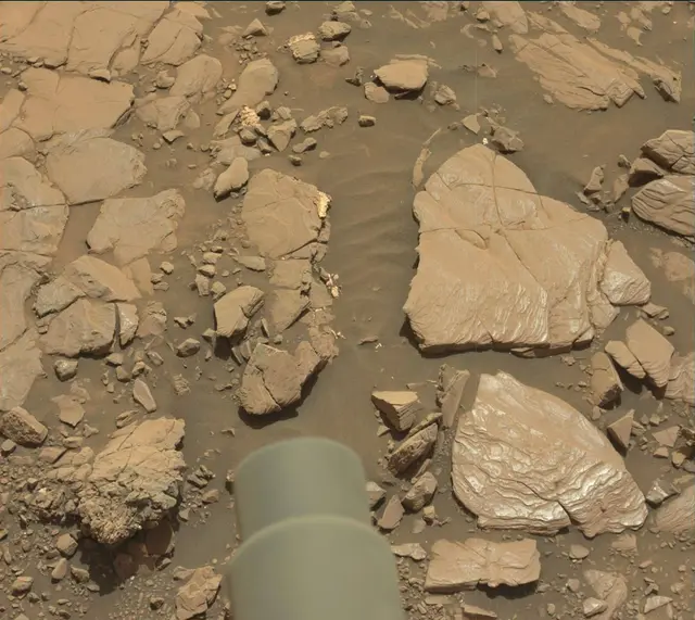 Sol 2041: Mast Camera (Mastcam)