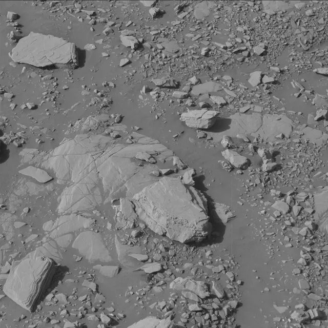 Sol 2041: Mast Camera (Mastcam)