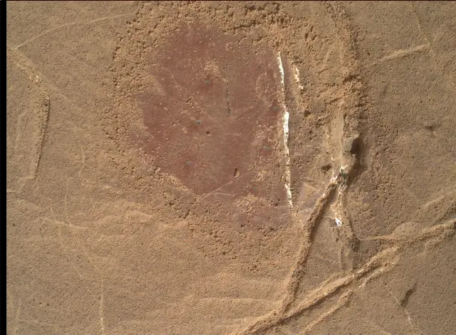 Sol 2042: Mars Hand Lens Imager (MAHLI)