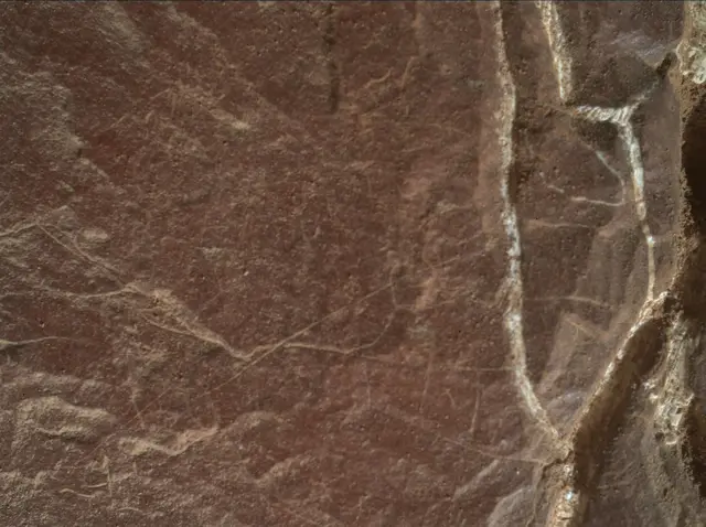 Sol 2042: Mars Hand Lens Imager (MAHLI)