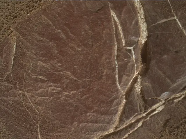 Sol 2042: Mars Hand Lens Imager (MAHLI)